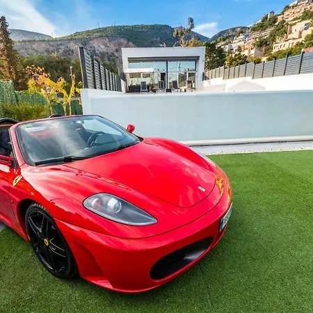 Luxurious Marly Iii To Two Minutes The Casa de Férias Castelldefels