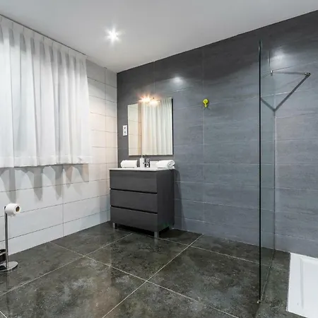 Luxurious Marly Iii To Two Minutes The